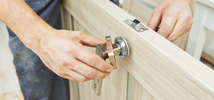 interior door repair Rosedale